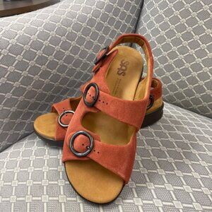SAS Relaxed Walking Sandal in Rust - Size 9